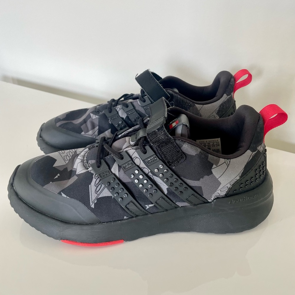 Adidas x Lego Boys Big Kid No-Tie Sneakers Trainers size 6.5